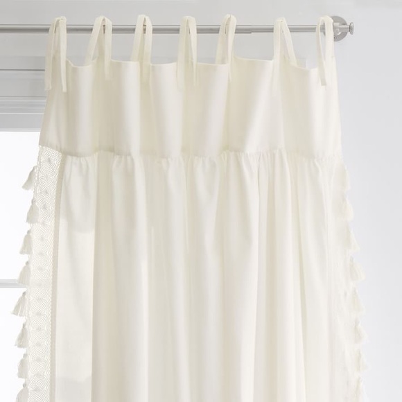 NWT Pottery Barn Teen Crochet Curtains 52x84 - Picture 2 of 4